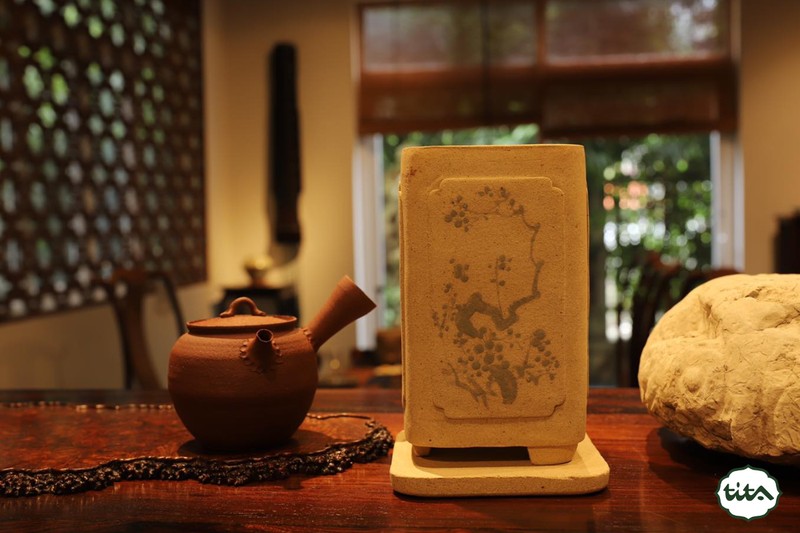 giới thiệu bếp và ấm đun than