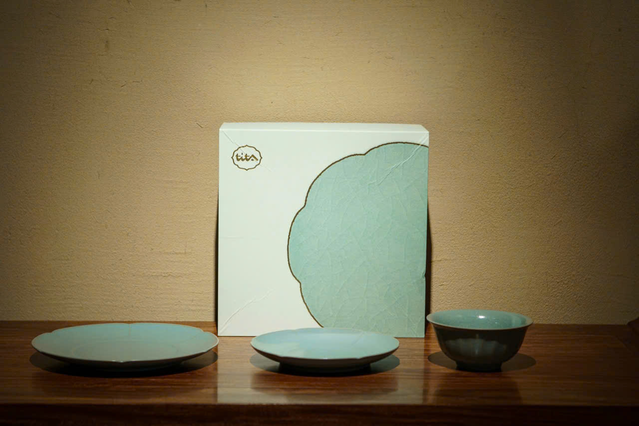 96217ac42ddda683ffcc19