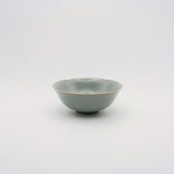 Chén nhữ diêu hoa thấp